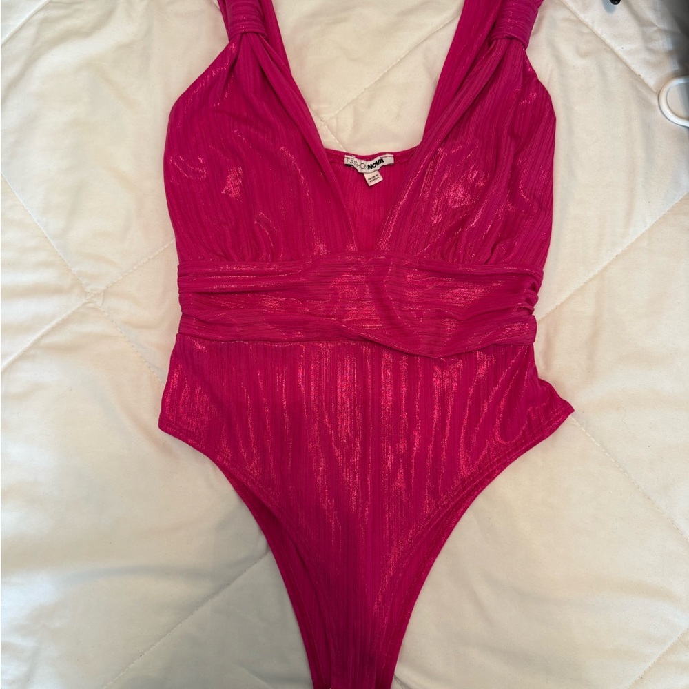 Fashion Nova Vibrant Pink Bodysuit